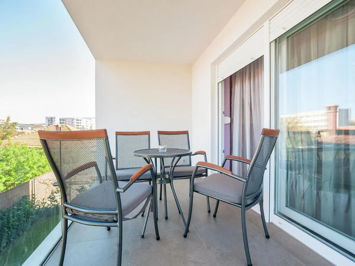 Modern Apartment With Free Wi Fi Zadar
