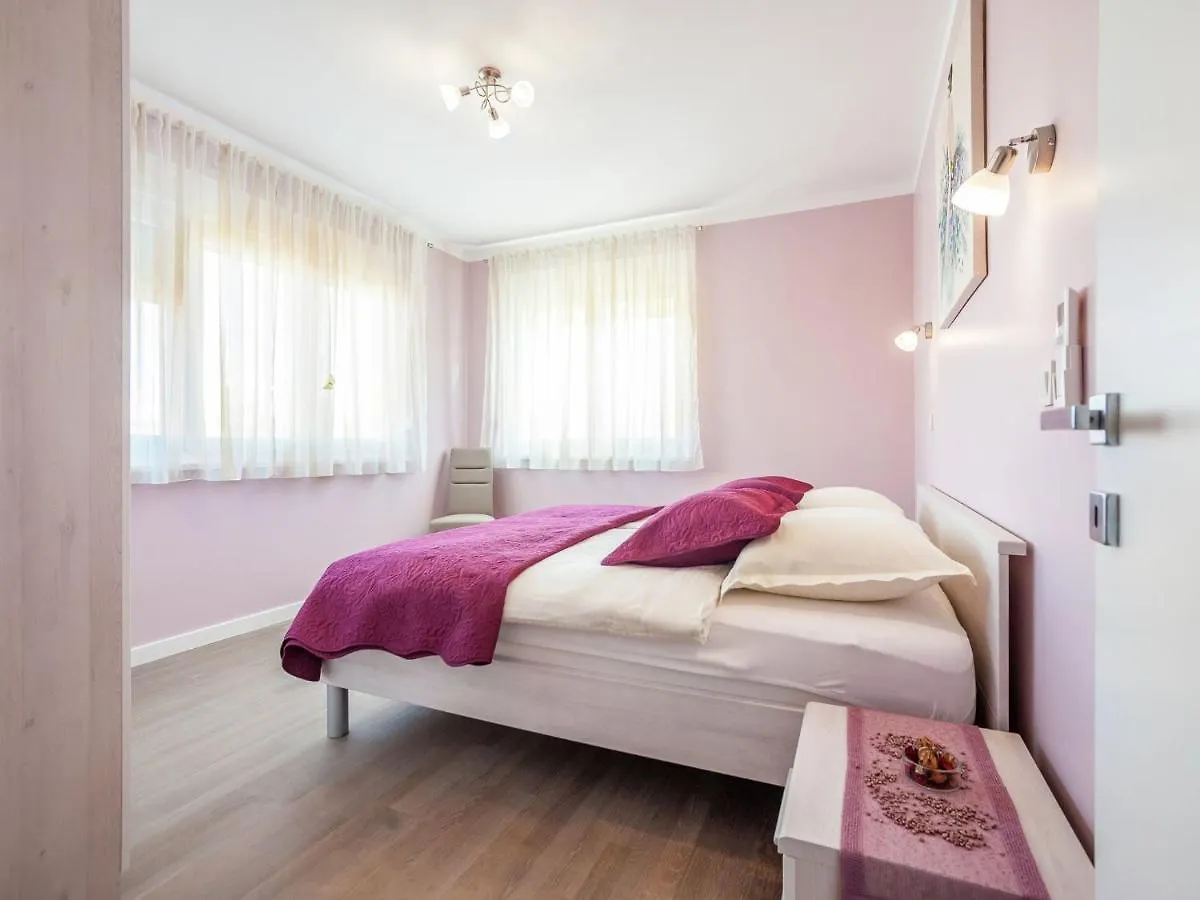 Modern Apartment With Free Wi Fi Zadar 0*,  Croatia