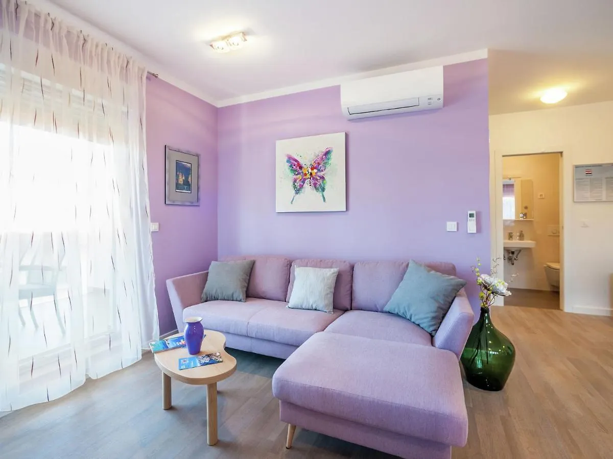 Modern Apartment With Free Wi Fi Zadar 0*,